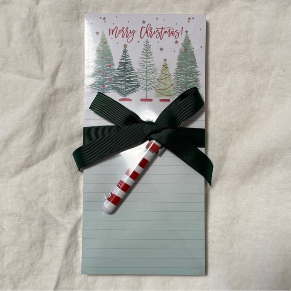 Lady Jayne Merry Christmas Magnetic Notepad and Candy Can Pen - Picture 4 of 8